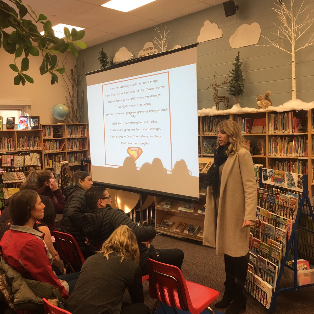 Everlearning1's tweet image. Great day for the Wellness on Wheels school tour with our friends from EICS! #EcsrdSTRENGTH