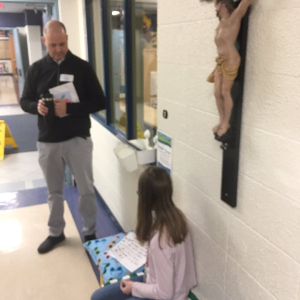 Everlearning1's tweet image. Great day for the Wellness on Wheels school tour with our friends from EICS! #EcsrdSTRENGTH