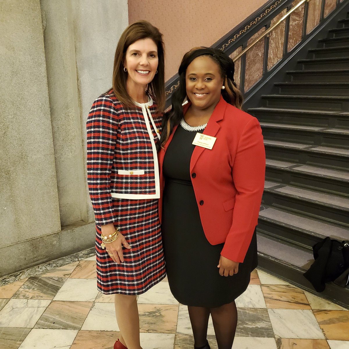 SC_TOTY's tweet photo. It was an honor being recognized at @henrymcmaster State of the State address.Thank you for celebrating the hard work of all SC teachers and focusing on education this year! Representing SC teachers and @TeamFairfieldSC @JRGreenK12 #RedForEdWednesday
#scteachers #2020SCTOY https://t.co/zZSz6ihytM
