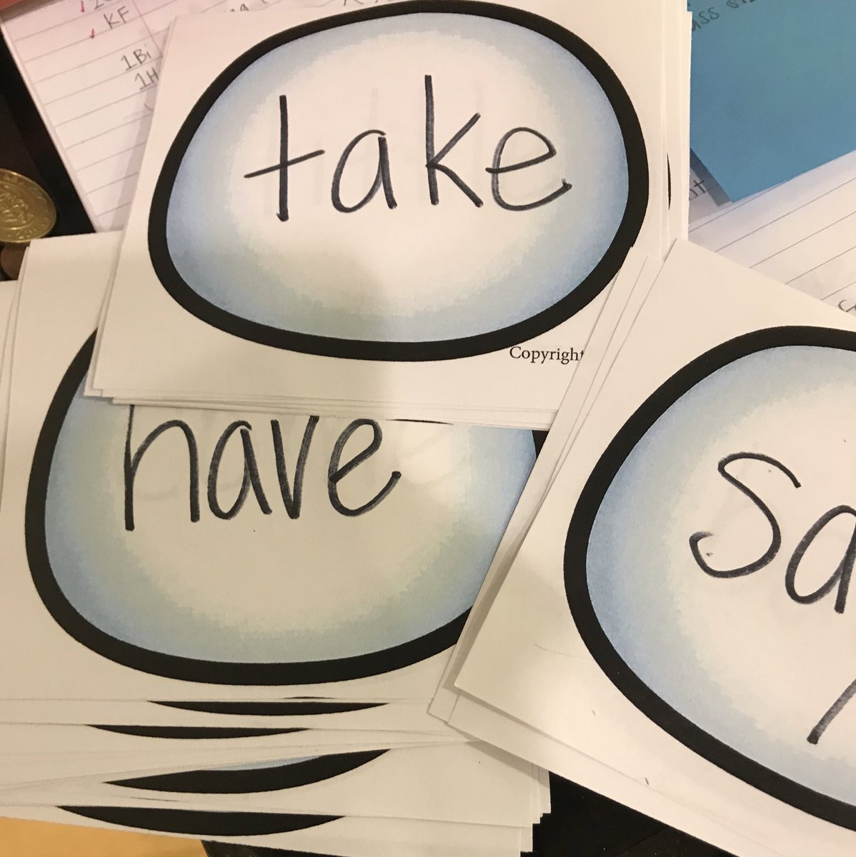 KatyHafner's tweet image. What do you do on a cold winter day? No outside recess? Have an indoor snowball fight of course! #theyearnedfreegymtime #theyvoted #datacollecting #theythinktheyareplaying #wearereadingsightwords #toomanyhashtags @RocketsRR @olatheschools #big3