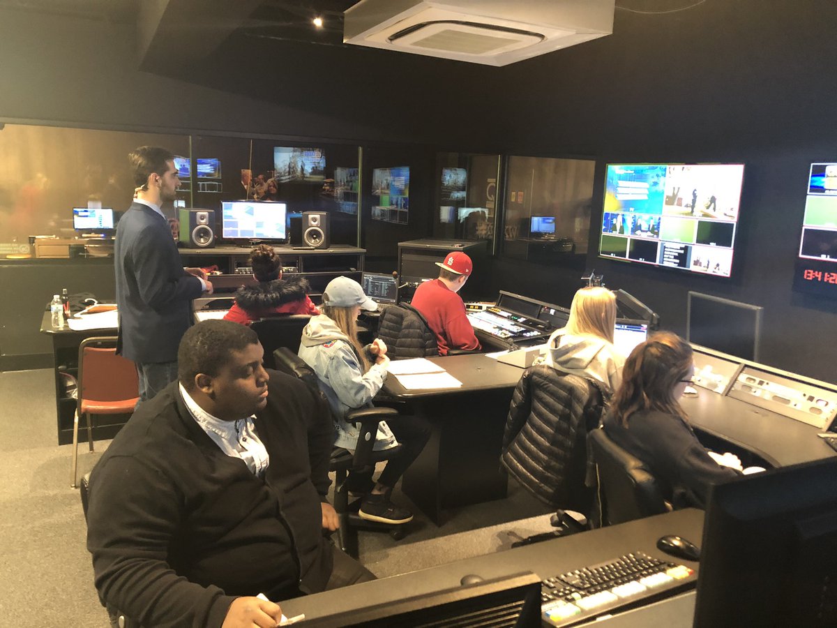 QUTVNews's tweet photo. Here is a behind the scenes look at yesterday’s news broadcast! QUTV is a student lead broadcast, where students create their own content and assist in the control room. #qutv #qumedia https://t.co/NBZq1MPC9G