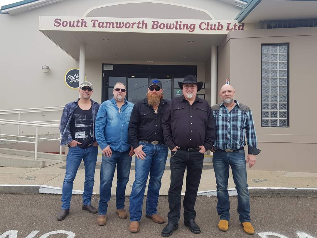 themasonboys's tweet photo. All ready for the ICMA awards https://t.co/OmyYIiMGzL