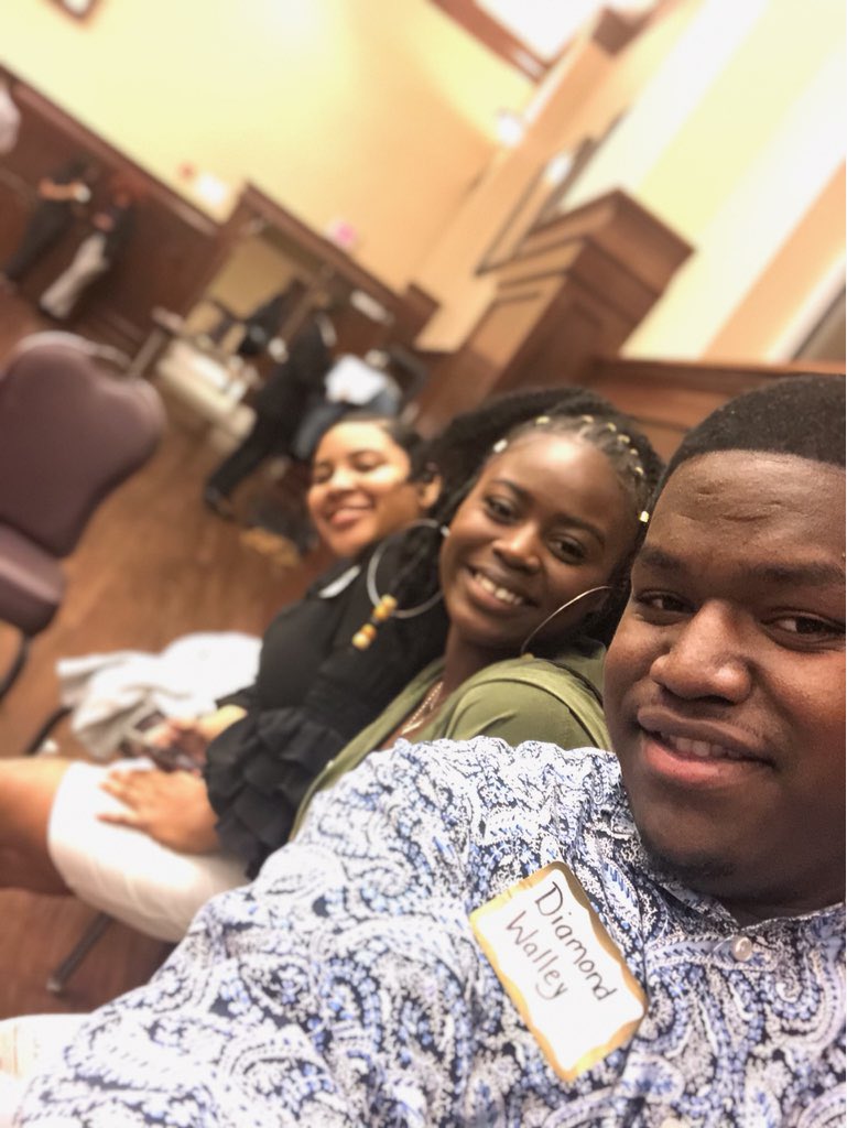 ChoirPsi's tweet image. A Few More Pics From Tuesdays Event!🧡💚 @choirpsiphi #AlcornCpp93 #BetaChapter #Deer #Eagle