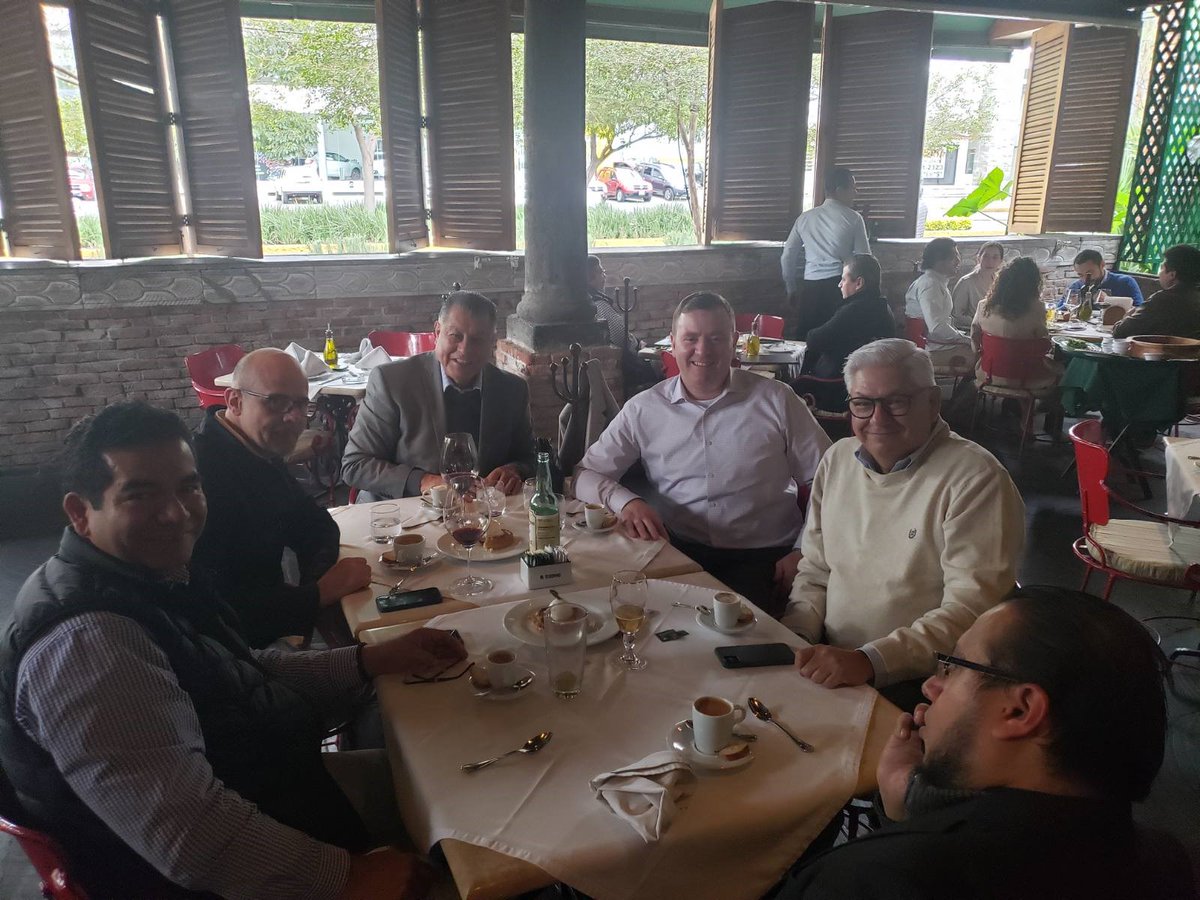 TekTracking tweet media