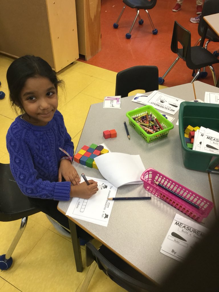 JenniferCadogan's tweet photo. Working on different math and literacy centres. https://t.co/0IC8K9C9pV
