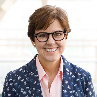 MarketingProfs's tweet photo. Ohio! I'm coming for you this May! Join me + a bunch of whip-smart marketers in Columbus, Ohio, for Interact20: The hottest digital marketing event in Columbus that ever was (or will be) 🔥🔥🔥 https://t.co/kugfh6tqho [P.S. Code AHDC50 saves you $$$. Fifty, in fact.] #interact20 https://t.co/EWJwL0QTqi