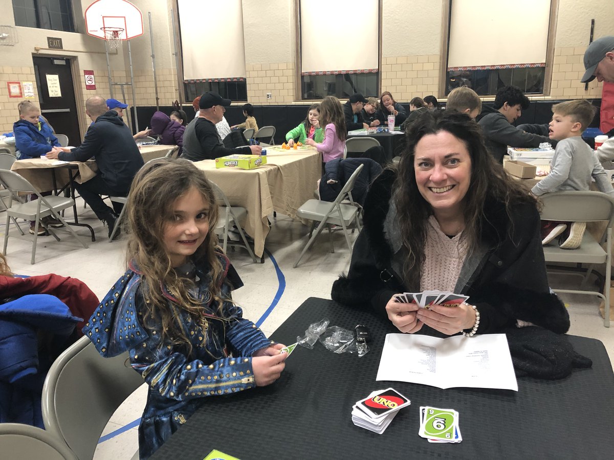 Cold_SpringElem's tweet image. Family Game night at Cold Spring was a big hit! Everyone enjoyed their favorite board game, hot chocolate and popcorn!