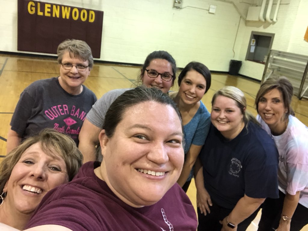 Throw Away Stress Thursday. Zumba with <a href="/asusmiths/">Leslie Smith</a>. Thanks Leslie! <a href="/Gwoodelem/">Glenwood Elementary</a>
