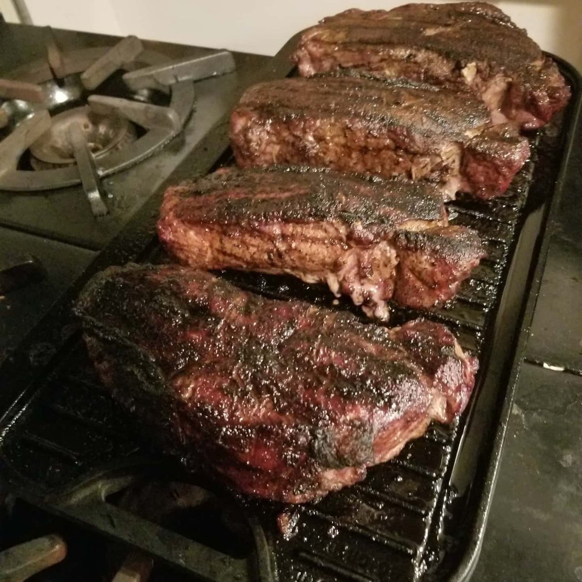 HendoLife's tweet image. @HendoLife is at the Wine Sage &amp;amp; Gourmet in #Hendersonvillenc with the #DiningDiva. Tomorrow’s plan? Wine and Girl Scout cookies tasting! #hendolife #828isgreat