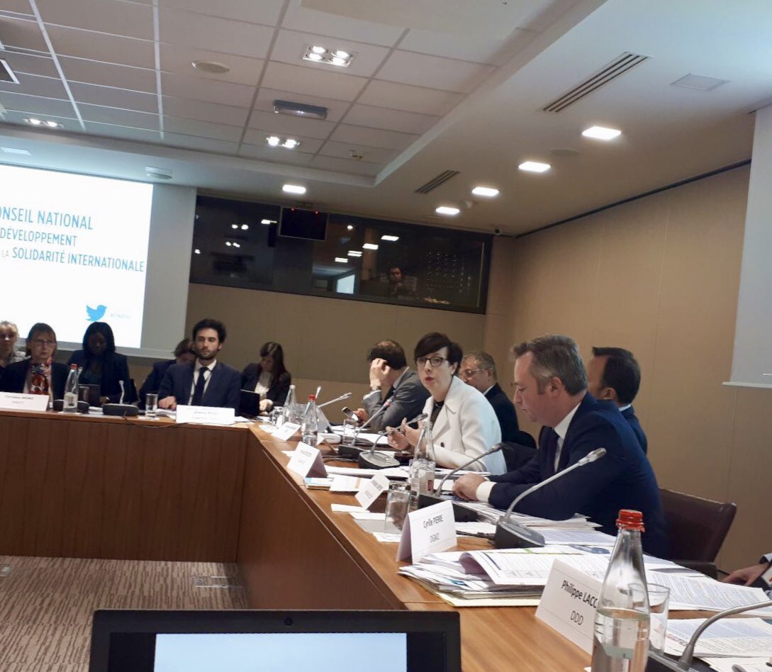 AmandiToussaint's tweet photo. Ce matin, s’est réuni le #CNSDI autour de @JBLemoyne pr échanger sur le bilan du G7 et la préparation du @2020Sommet en présence de @srivoal. Un grand merci aux #ONG, acteurs éco, recherche et collectivités pour leur engagement qui continue à nous faire avancer collectivement! https://t.co/hIf8E2NJbJ