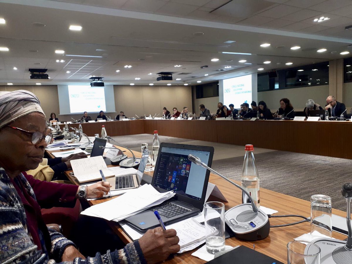 Ce matin, s’est réuni le #CNSDI autour de <a href="/JBLemoyne/">Jean-Baptiste Lemoyne</a> pr échanger sur le bilan du G7 et la préparation du <a href="/2020Sommet/">Sommet Afrique-France 🌍</a> en présence de <a href="/srivoal/">stephanie rivoal</a>. Un grand merci aux #ONG, acteurs éco, recherche et collectivités pour leur engagement qui continue à nous faire avancer collectivement!