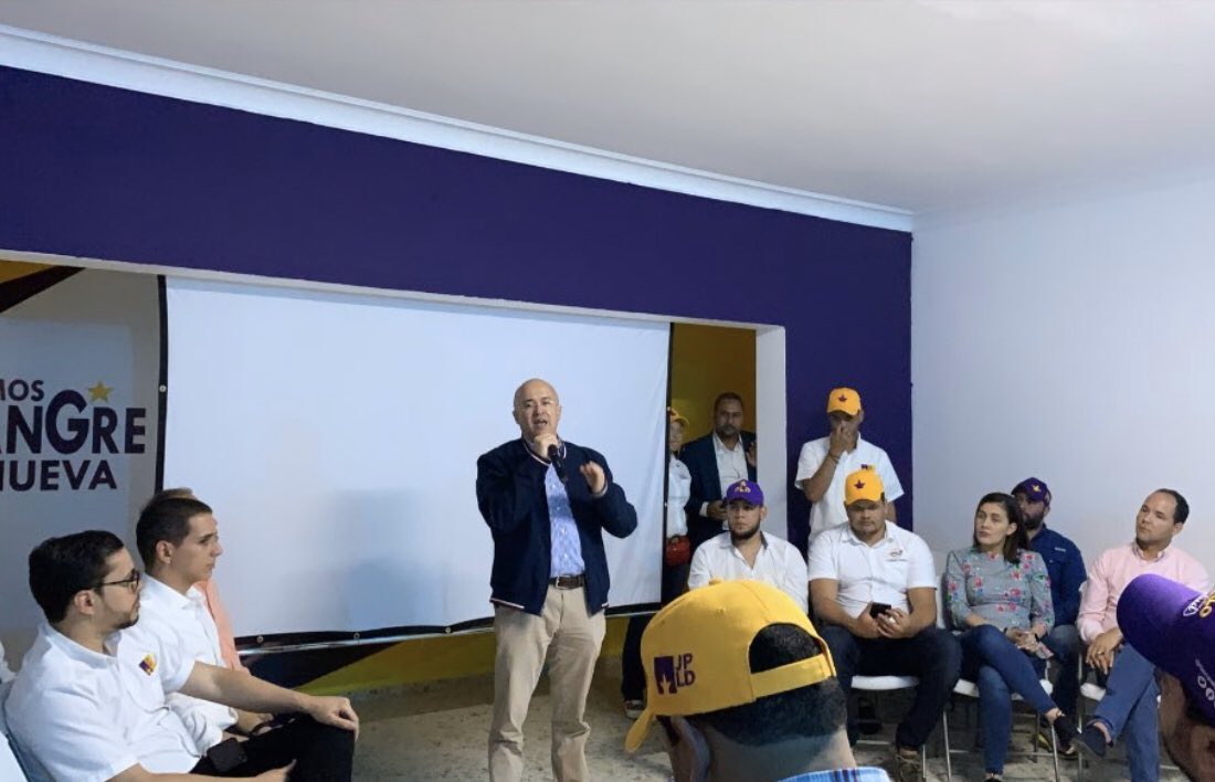 DominguezBrito's tweet photo. Esta noche hemos participado en la Asamblea de la @JuventudPLD en Santiago. Orgulloso de ver tantos jóvenes valiosos que con entusiasmo y voluntad trabajan por las #NuevasIdeas de @Gonzalo2020RD y para que el @PLDenlinea gane arrolladoramente en febrero y mayo.

@GonzaloJuventud https://t.co/ZkQuqu6Fkg