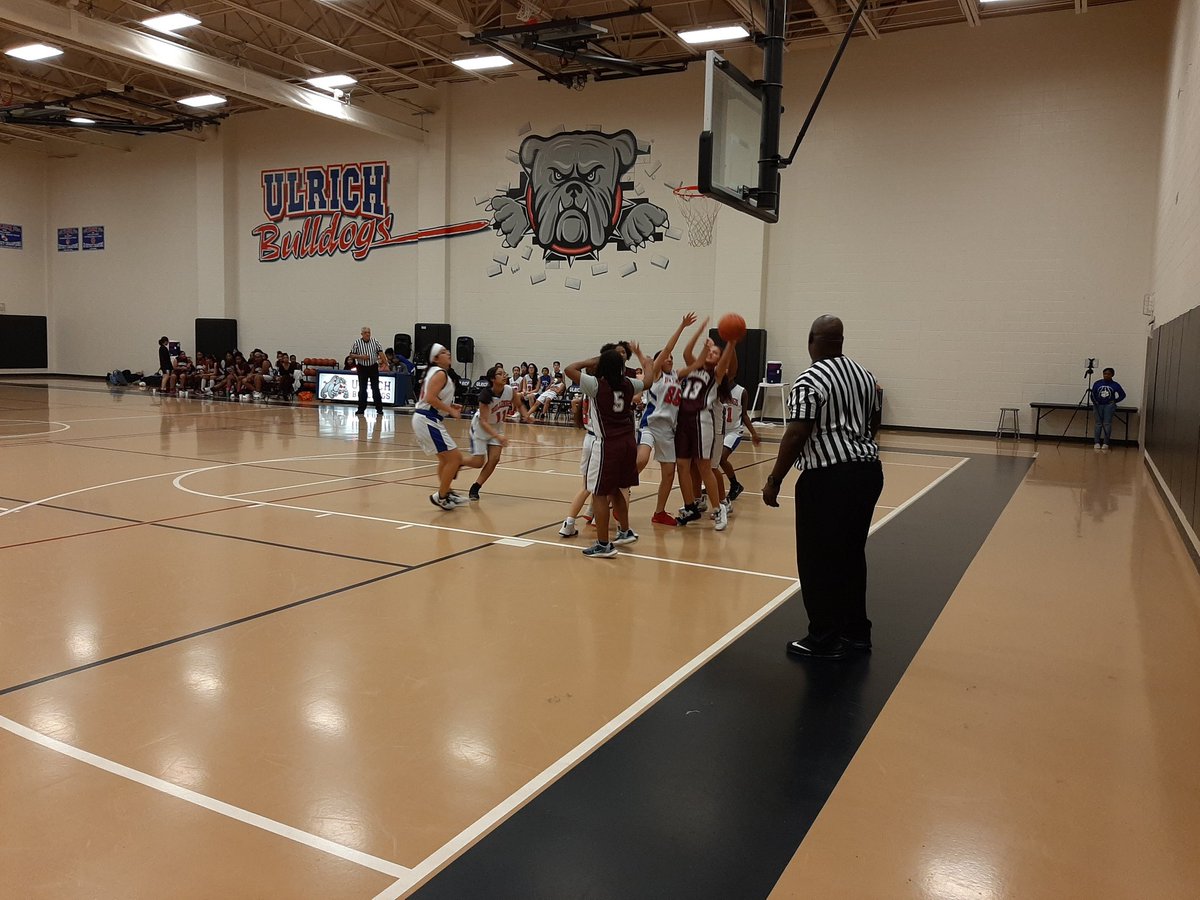 Love my 7th grade girl BB players! They are playing hard! <a href="/UlrichKISD/">Ulrich Intermediate</a>