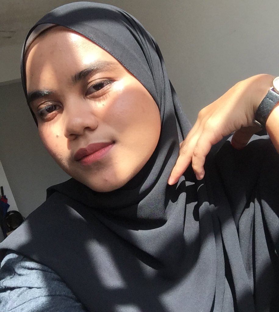 brewwteafull's tweet photo. "Keep your face to the sun and you will never see the shadows." - Helen Keller
Keep moving. The sun will always shine tomorrow ๐ค #SHCJSelcaDay https://t.co/4lo9eY6Sy6