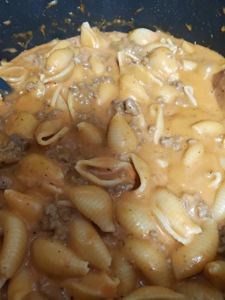 mama2cooper's tweet photo. Homemade Hamburger Helper https://t.co/zBLkYtVyKz https://t.co/7LnXZQAFdS