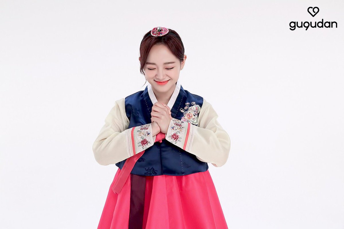 190124 젤리피쉬 네이버 포스트

설 잘 보내 세정아🥺

#세정 #김세정 #Sejeong #金世正