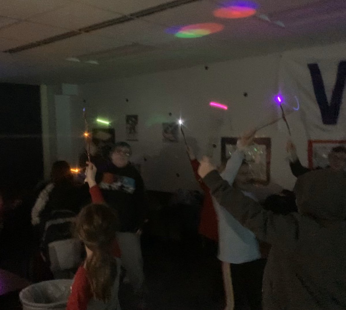 MissSolchik's tweet photo. Our goal next week is to not get so caught up in the #scienceandmagicofhogwarts that we forget to take pictures of the process yet again, right @MissStewy ? 😂  Wandmaking culminated in a glowing dance party! #stem #harrypotter #lumos #thewandchoosesthewizard https://t.co/xs9AudXoBV