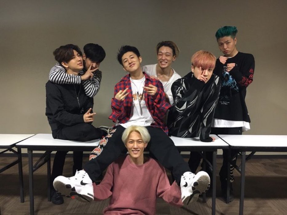 _SiRrrrr's tweet photo. D222:#HanbinIsMyLife
D223:#UnconditionalLoveForHanbin
          #RestYourBonesByBOBBY
D224:#OneLoveHanbin
           #i_Decide
D225:#MyDearestHanbin
D226:#예뻤어_김한빈
D227:#HanbinIsWorthy

#hanbin #ikon #bobby #jinhwan #junhoe #donghyuk #chanwoo #yunhyeong #아이콘 https://t.co/Q4pRdC6aK6