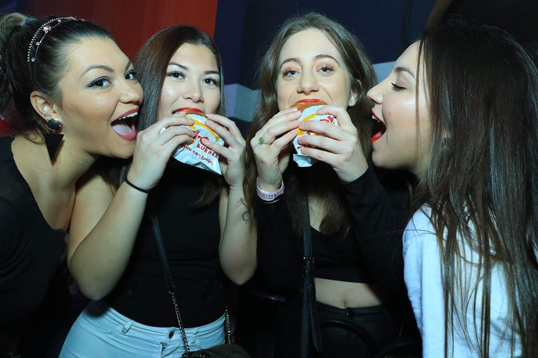 CityNightsSF's tweet photo. Free In-N-Out this Saturday what do you say? 🤤🍔 https://t.co/0bfJIrmgmN
