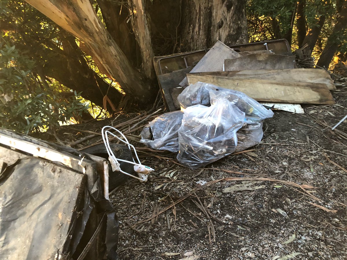 Worklogistics's tweet photo. #untrash East Bay https://t.co/eKSMfVmDQk