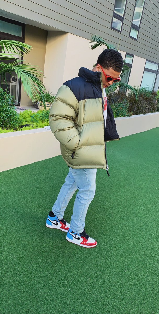 papi_wes's tweet photo. feeling myself today https://t.co/ptcCZIMvWz