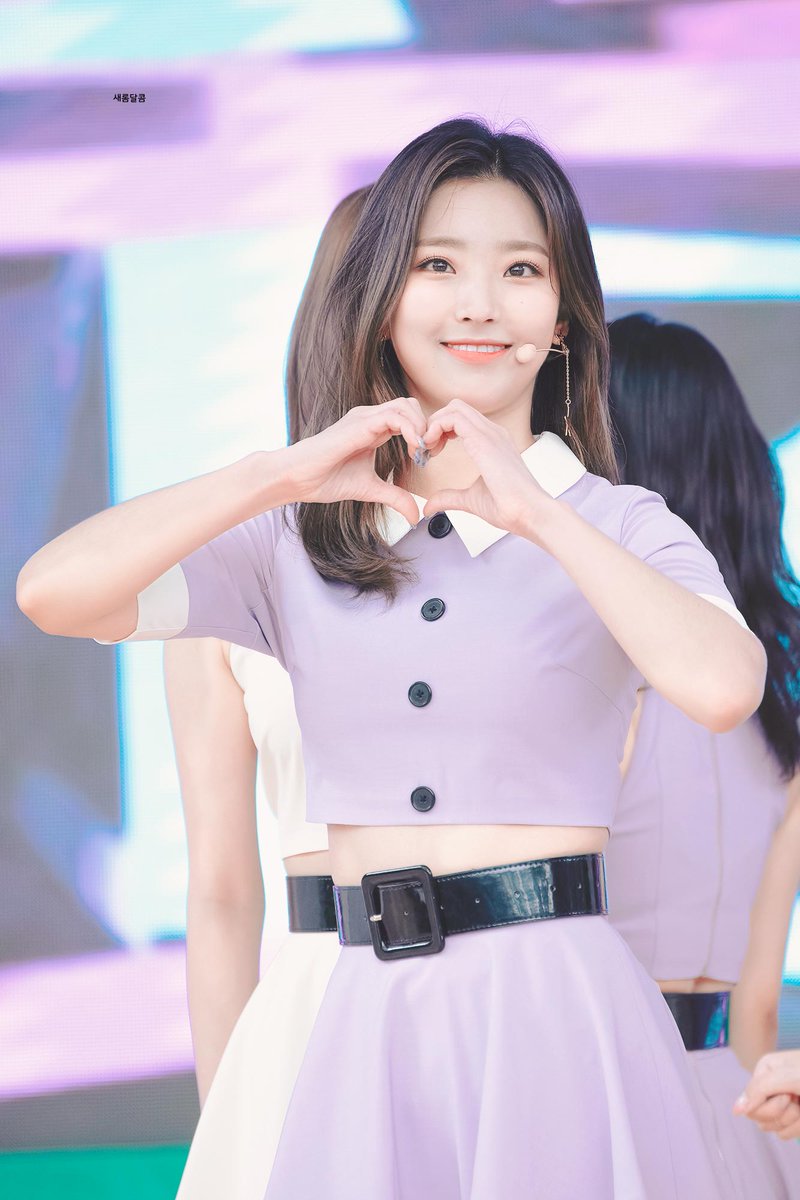 Saerom_Dalcom's tweet photo. 190921 수원 희망 나눔 페스티벌 HQ

#이새롬 #새롬 #프로미스나인 #fromis_9 #leesaerom #saerom
@realfromis_9 https://t.co/QNLHGlrRhb