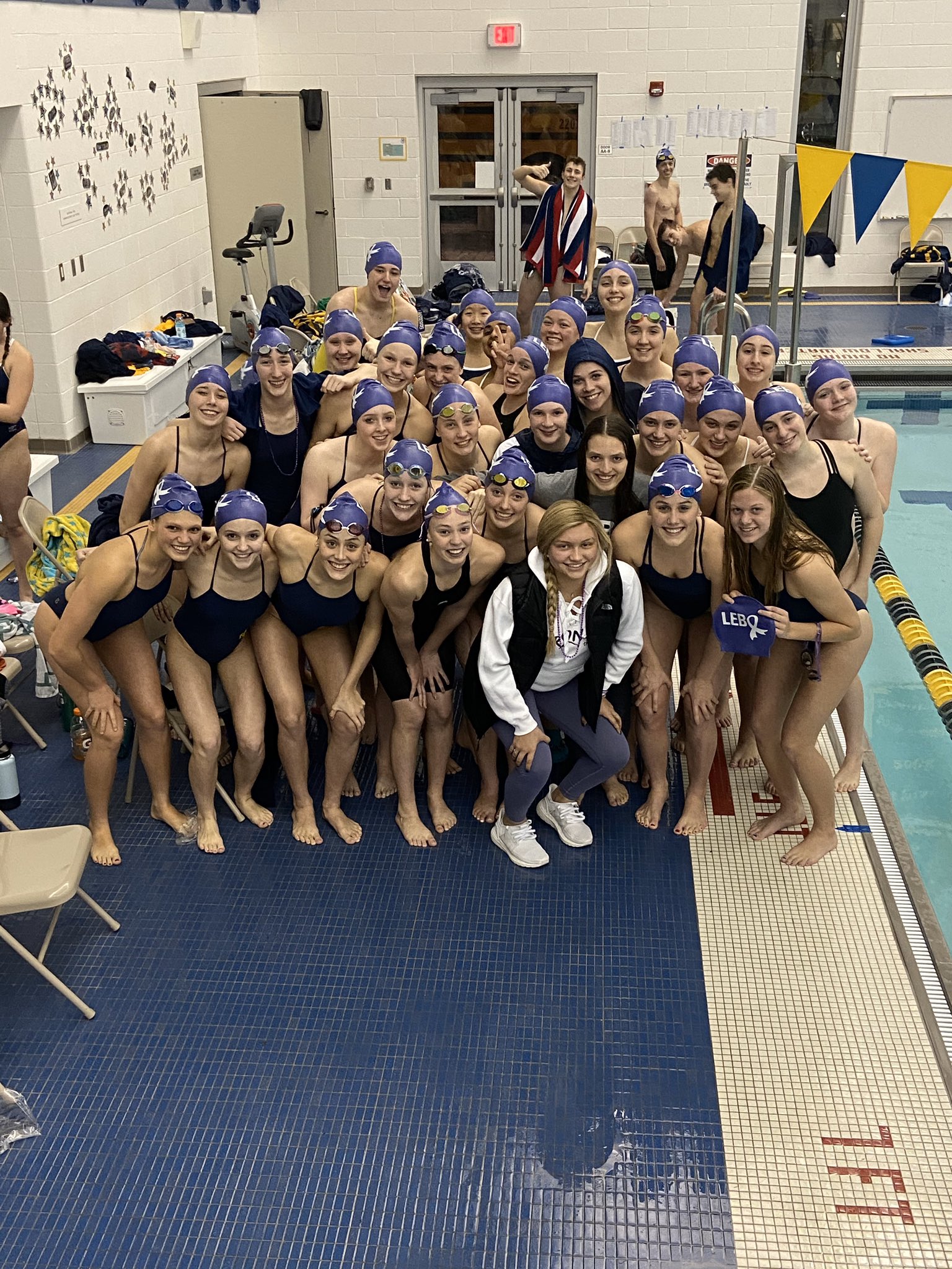 Mlac Communications On Twitter Great Meet Vs Central And Oakland Catholic Loved Supporting Lexi And Her Fight Lexistrong