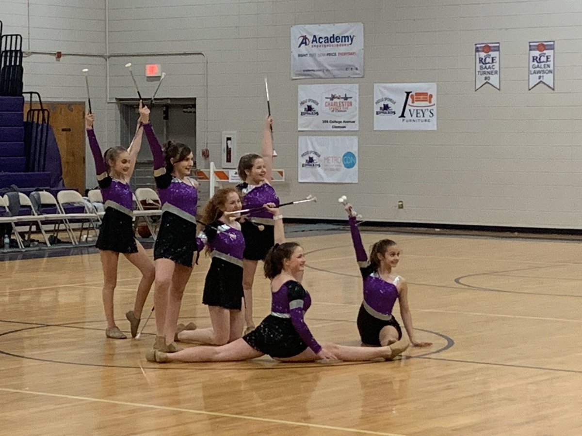 RCEMiddle's tweet photo. We are so fortunate to have our #RCEtwirlers💜 to perform at halftime! #teamRCE🐾 #RCEhoops🏀 https://t.co/mS2tWfSxOH