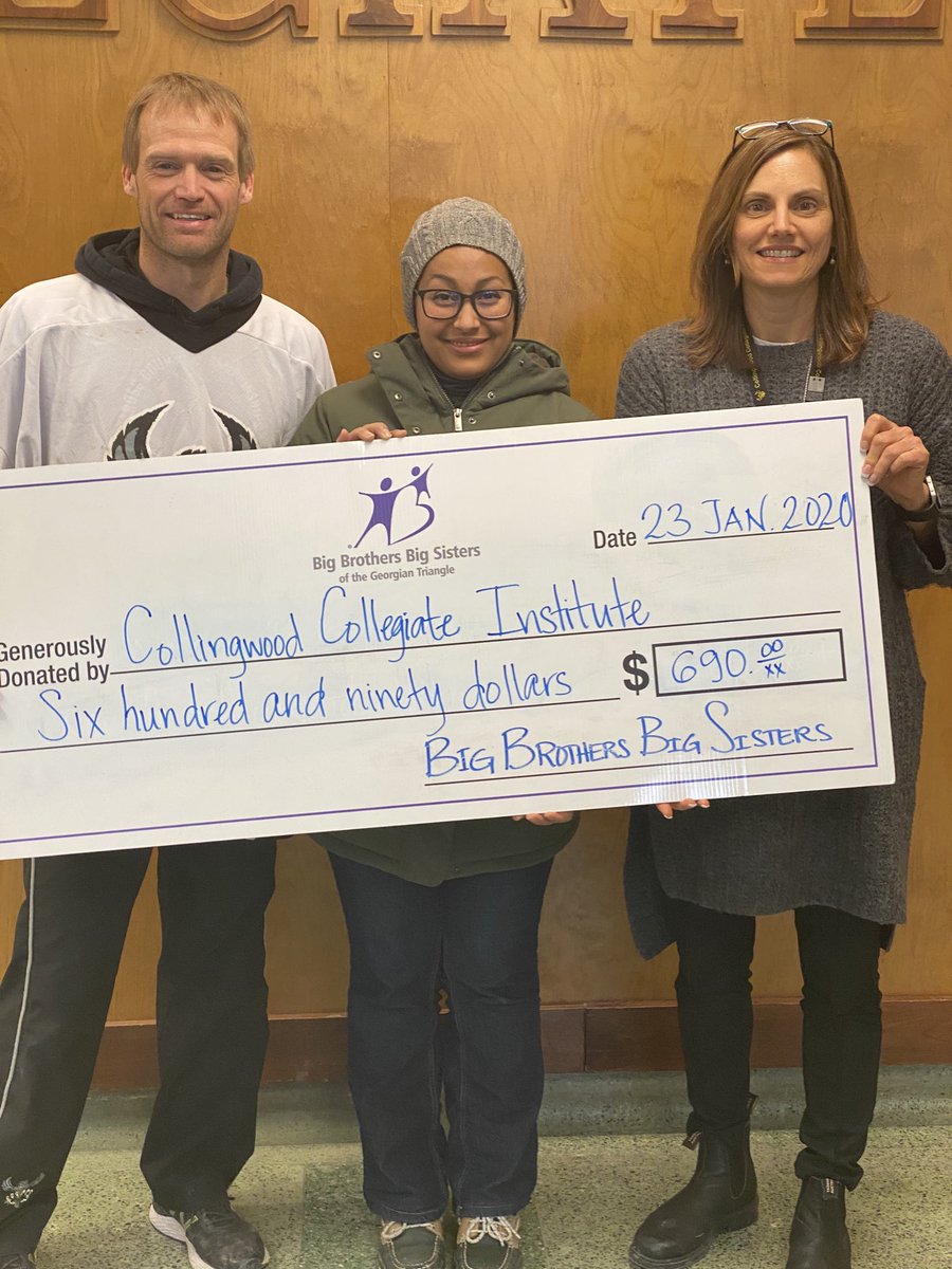 CCI_SCDSB's tweet photo. Presented @bbbsc in Collingwood with a cheque for $690! Money raised from Hockey Night in Collingwood. #CCIproud #CCIkindness #payitforward Supporting the important work of our local chapter of Big Brothers Big Sisters. https://t.co/TAVqR5JUM8