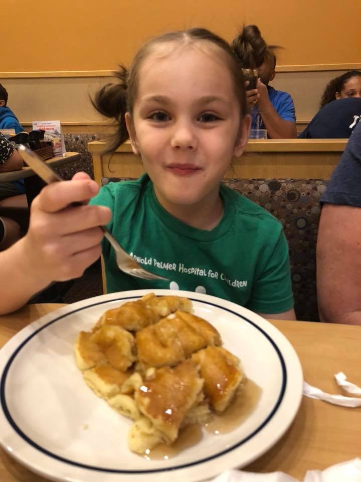 CMNOrlando's tweet photo. #MiracleChild Lauren will tell you that morning, noon or night - breakfast is the perfect meal! 🥞🍴Now thru 2/25, head over to @IHOP for your next meal and consider donating to @aphospital by purchasing a @cmnhospitals #MiracleBalloon. 
#FlipItForwardForKids https://t.co/lFKKUcHyid