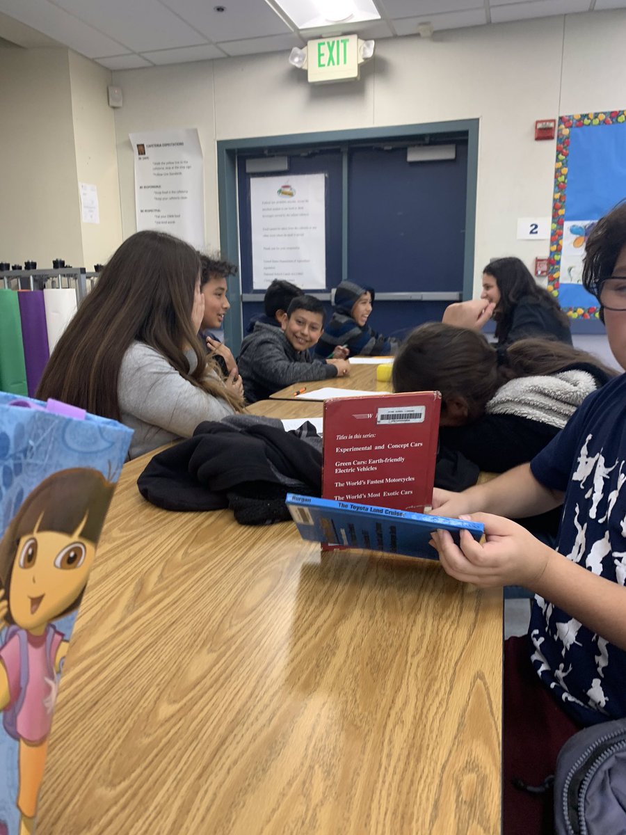 ecityservices's tweet photo. And just like that Tiger Tutors is back on !!! WE LOVE OUR VOLUNTEERS &amp; KIDS 🤍 #dobetter #ecitysevices @ChemwithClick https://t.co/cfPawq9D7d