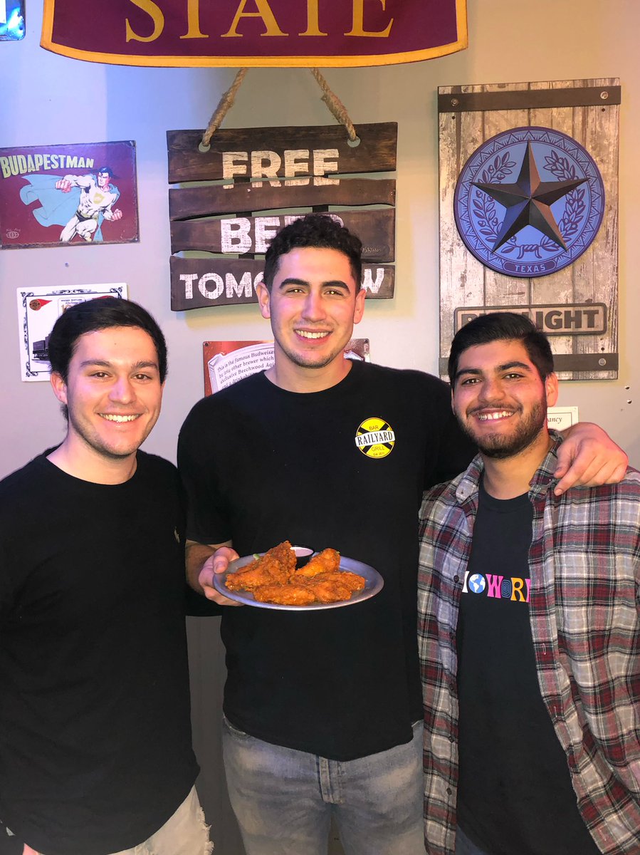 4 best meals at Railyard... and the wings are only $.50 #wingnight