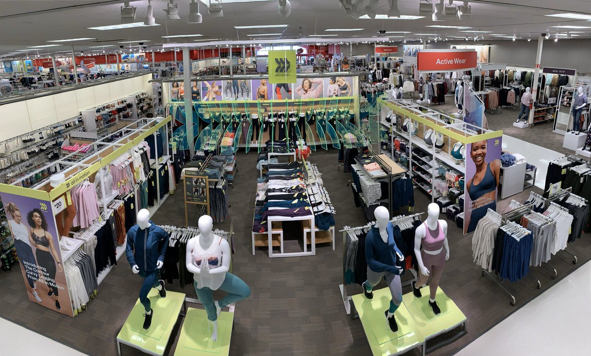 ChongJanira's tweet photo. All in motion #target #1281 https://t.co/jHy86J8mQh