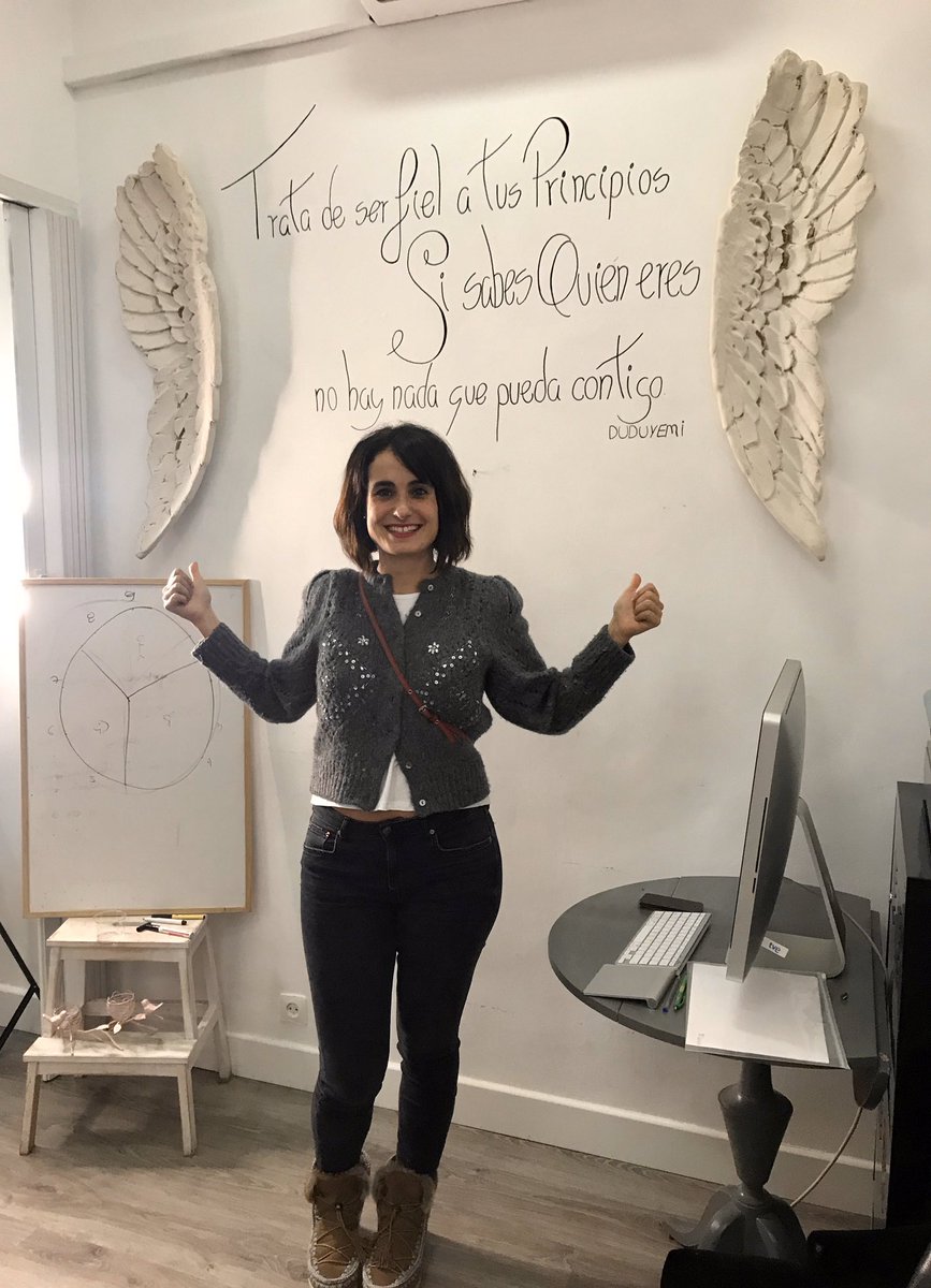 RuthKenex's tweet photo. Muchas veces nos centramos en hacer olvidándonos de simplemente SER ♥️

#rkenex #relaciones #amor #ruthblanco.es https://t.co/O1aj4k3Upz
