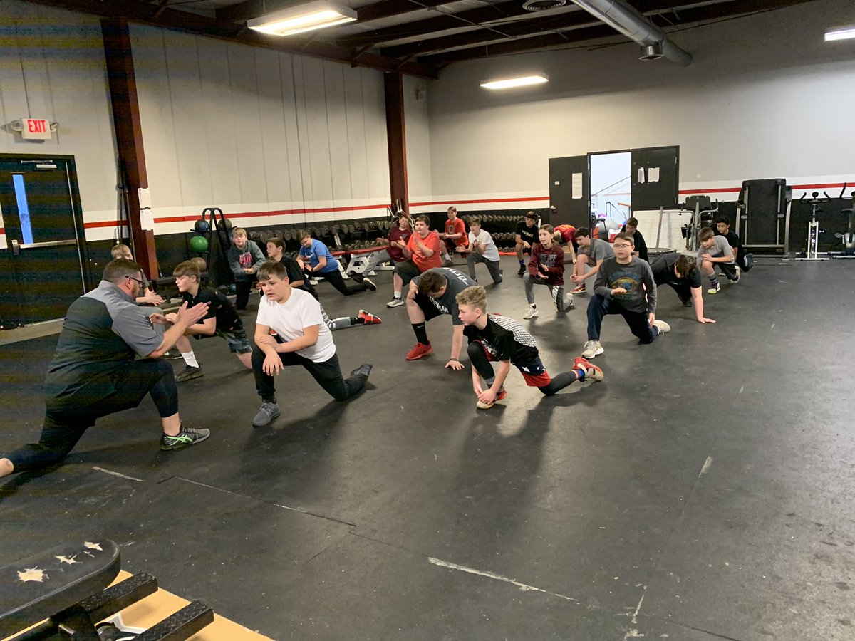 CoachSethPurk's tweet photo. Great workout!💪🏼🏋🏻♂️ Numbers keep growing!! #Brotherhood #GrahamTOUGH @GrahamAthletics @GrahamMidSchool https://t.co/0xS1JXyuqi