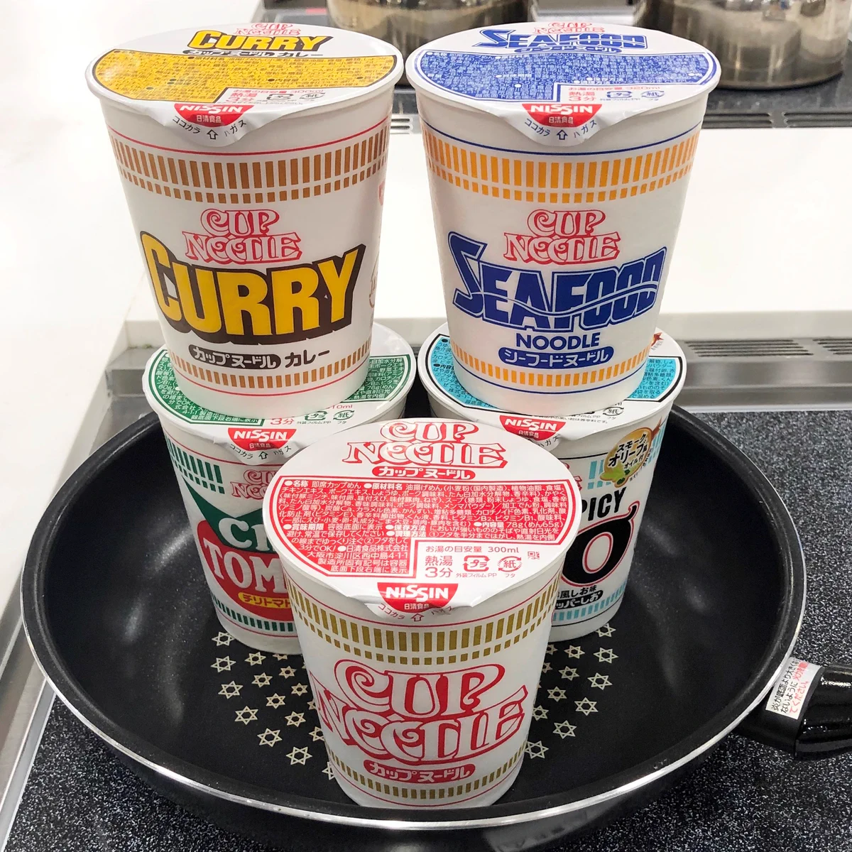 「カップヌードルで作るチャーハン」美味しすぎ。色々試した結果一番人気だった味はこちら！