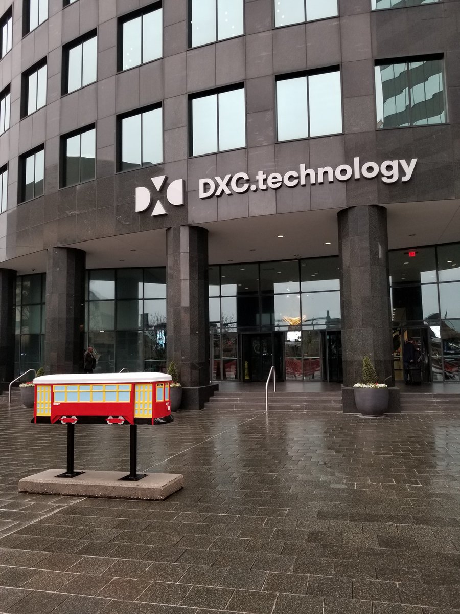 nextgenCIO's tweet photo. DXCTechnology: RT vishnu_saxena: First #pinksocks landed DXCTechnology DXCHealth at our #digitaltransformationcenter⚡ in a beautiful, lively city of #NewOrleans !! Looking forward to bringing more #pinksocks 💕 👍 #hcldr #HIMSS20 #digitalhealthinnovati… https://t.co/U6eCRQJ9Cv