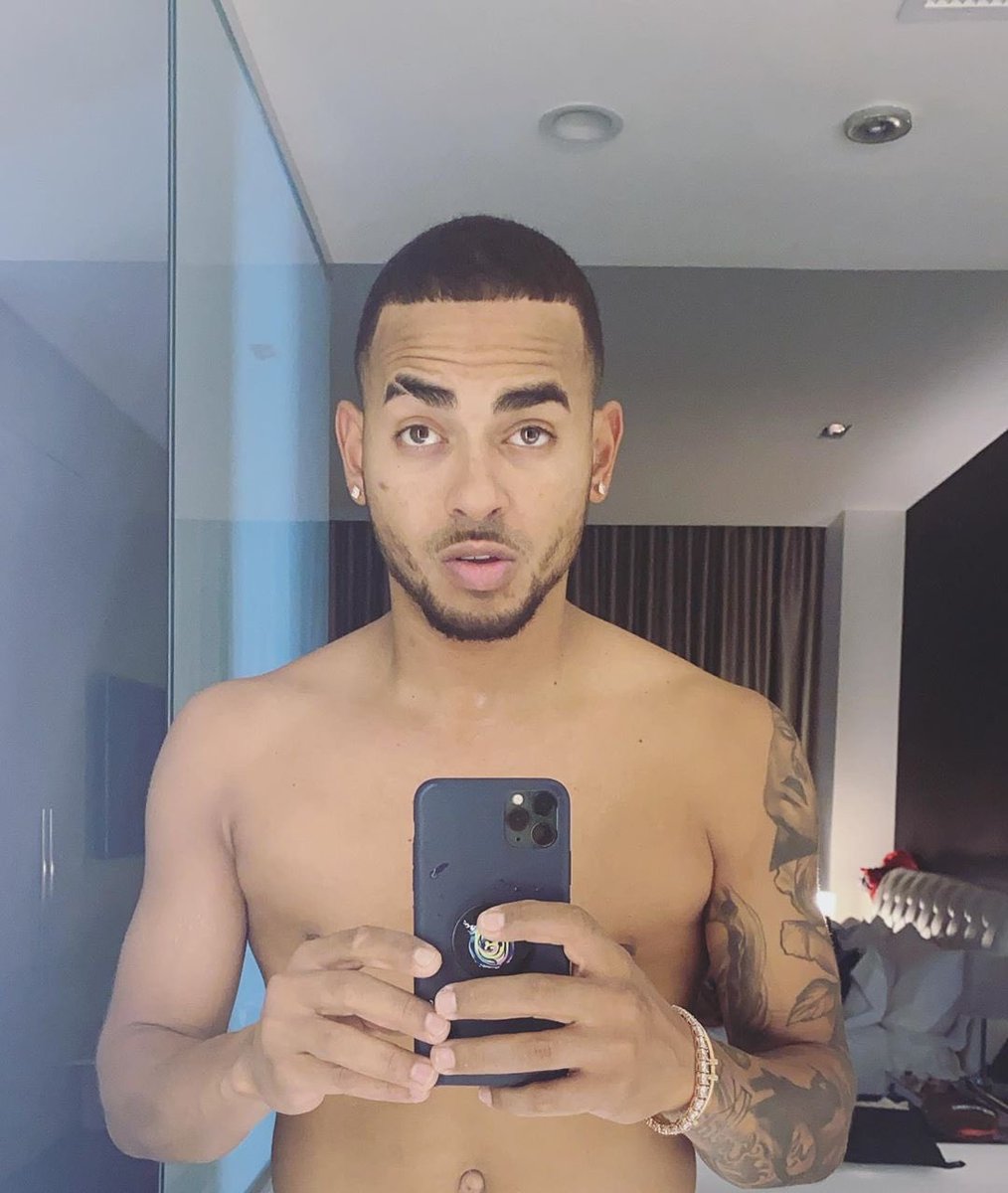 ozuna_br's tweet photo. Novo visual para a #NIBIRUWORLDTOUR 😂❤️ https://t.co/NK97MGRaOL