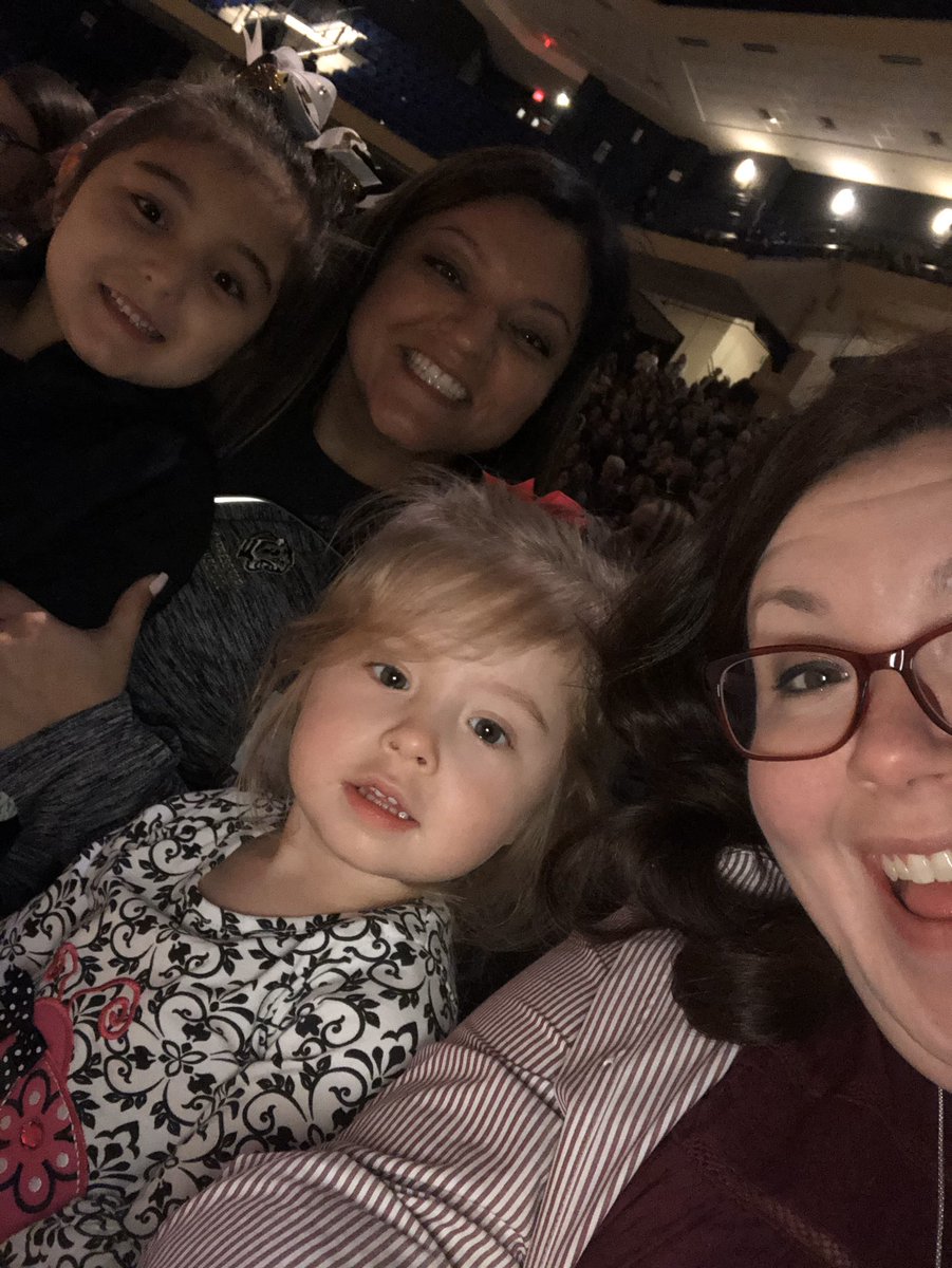 Crystal Romanelli tweet media