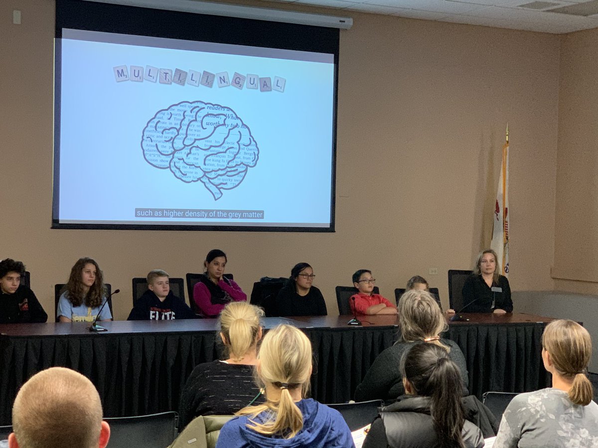 LindseyERose's tweet photo. Tonight our DL students got to shine! Elementary, middle, and high school was well represented by outstanding DL students and parents, speaking to prospective families about their language trajectories! #112Leads #Orgullo112 https://t.co/UAUJzmqnbW