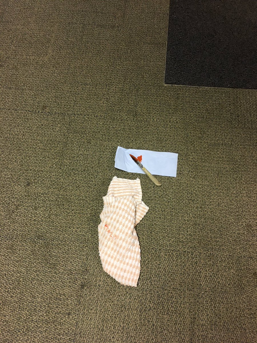 JasonHi77786362's tweet photo. Great session last nightly Sport, First Aid and Crime Scene Presentation at Eastlea Cadets..👮🏽♀️@MPSNewham @MPSWForest @metpoliceuk @NewhamLondon @LondonYouth @HaqueAbs @WickersThe @MayorofLondon #keepitinthekitchen🔪⛔️ https://t.co/bp8bGyf79j