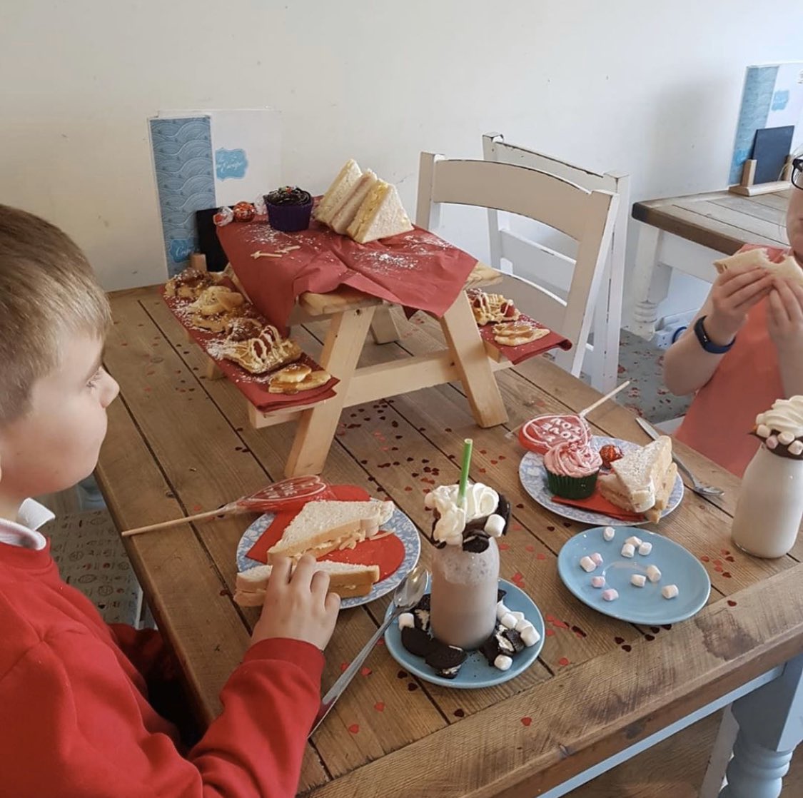 crepeescaped's tweet photo. Tomorrow is the Welsh valentine day Santos Dwynwen. Don’t forget to book a special treat for someone you love. Or get booking for Valentine’s Day 💙 #thecrepeescape #thecrepeescapepenarth #crepeescape #valentines #afternoontea #santosdwynwen #stdwynwensday #valentineday #love https://t.co/wvPd7RBfq7