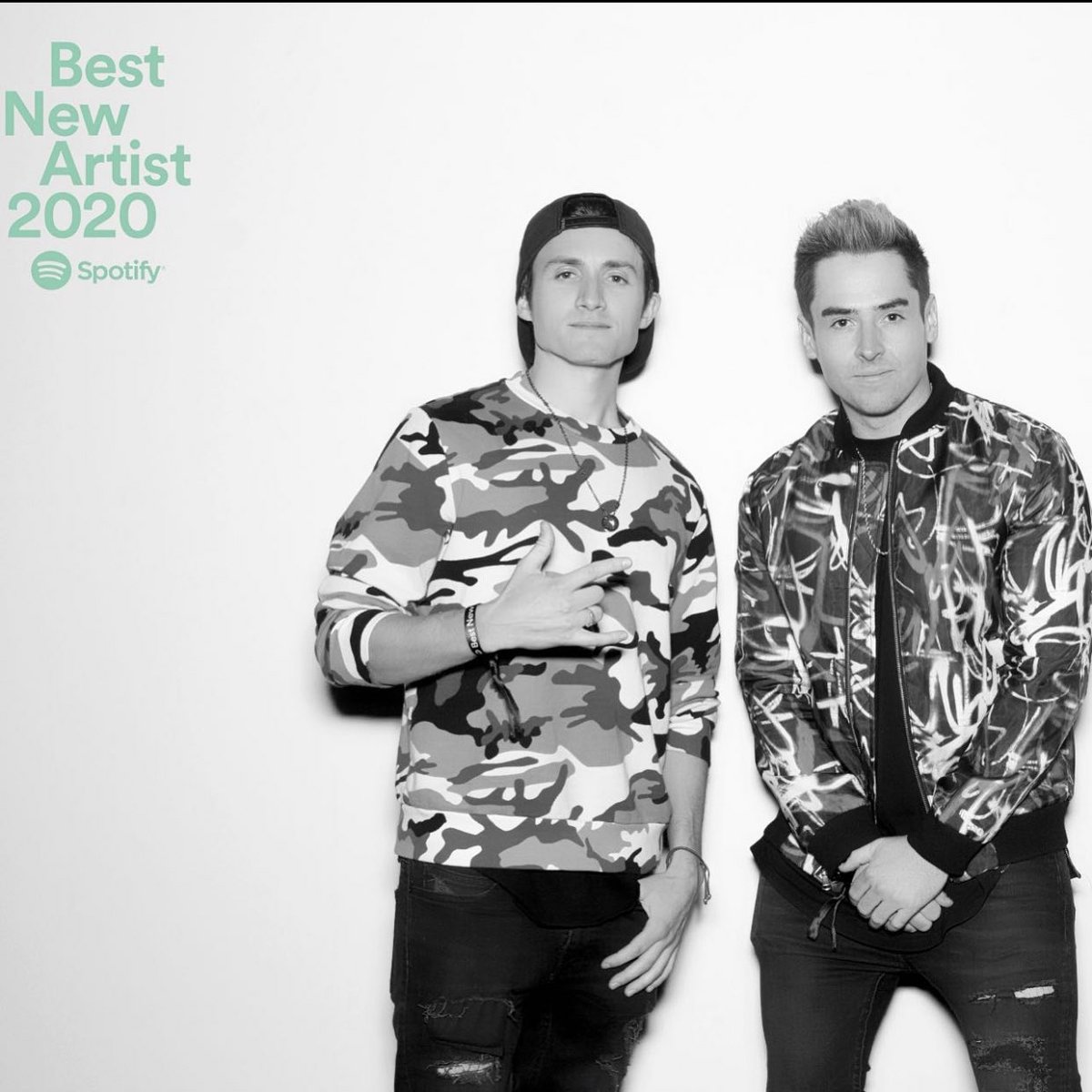 EvarideLAupdate's tweet photo. #IG || “Thank you @spotify for having us at the #bestnewartist2020 Grammy party! Had an Incredible time @billieeilish @lizzo @rosaliavt crushed it!” - @evaride https://t.co/AgAcXzWyng