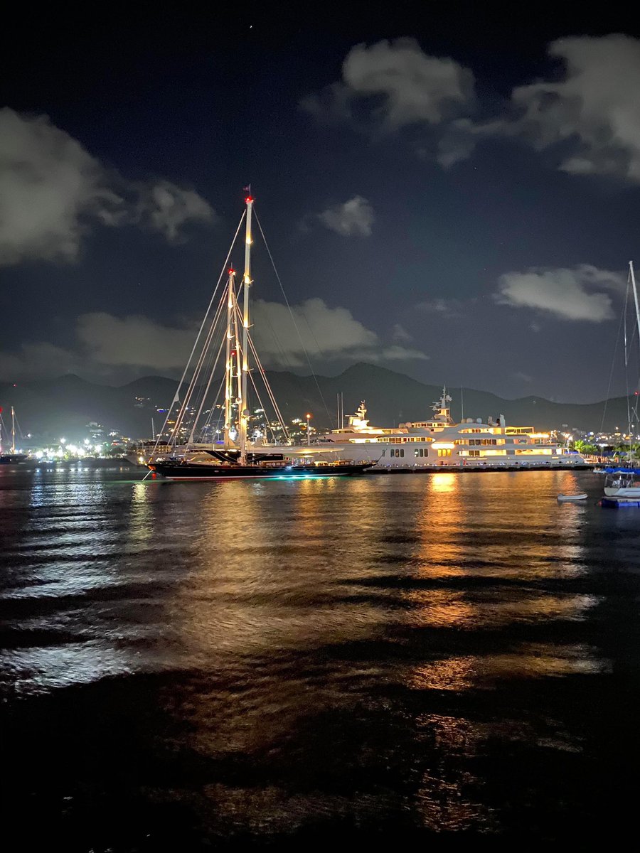 FranceVbh's tweet photo. Awesome evening in #stmaarten 🔱

📸 @valentinbarbarisi 

#proud2bvbh #vbhfrance #vanbergehenegouwen #vbhusa #vbhinternational #antibes #france🇫🇷 #innovation #technology #communication #itsystems #security #lighting #control #av #superyacht #megayacht #greatservice https://t.co/1quGoxukVg