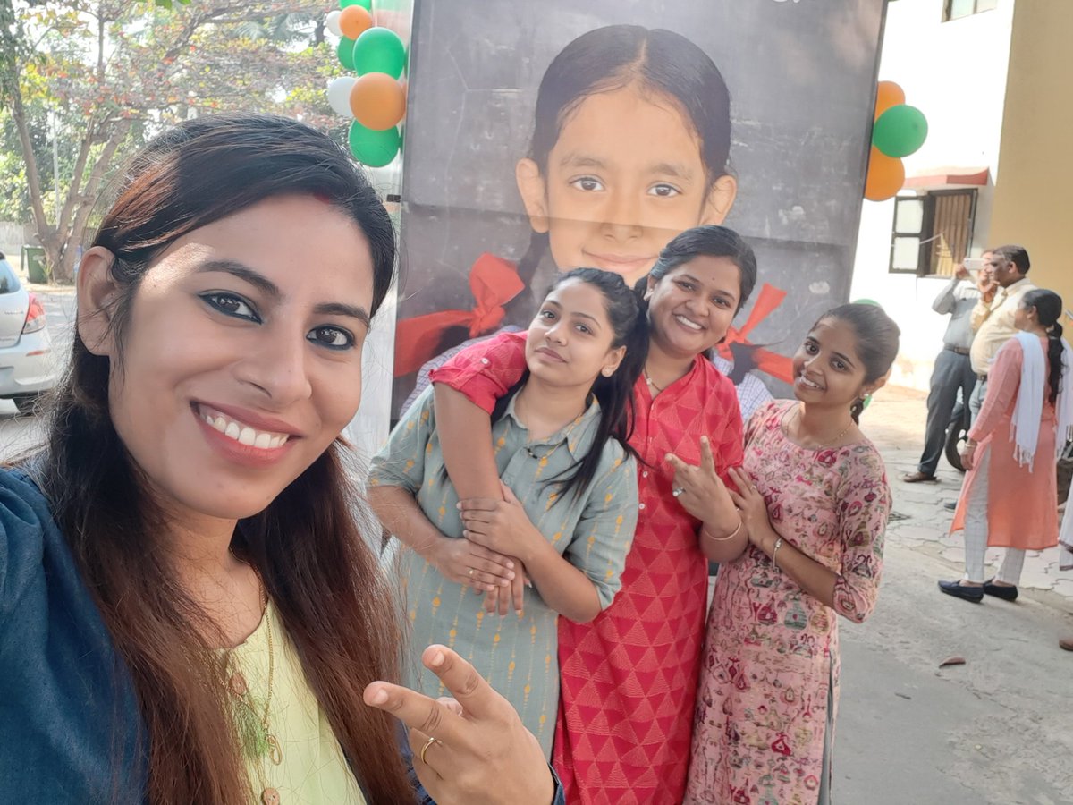 BijitaNahardeka's tweet photo. Feeling happy as well as proud to be a part of the activities on the occasion of #NationalGirlChildDay under Beti Bachao Beti Padhao. https://t.co/0LtncONQkW