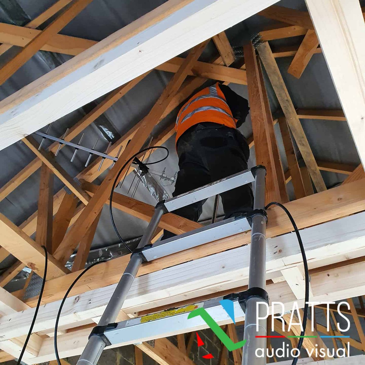 PrattsAudio's tweet photo. Another not so exciting set of pictures, spent the day helping our friends at DM Communications install some Dish's and Aerials. They have been doing this for 30 years and always good to work with, I get so many new tips. #audiovisual #custominstall #TVAerials #Sky #skyQ #SkyTV https://t.co/QgJeJcf8oP