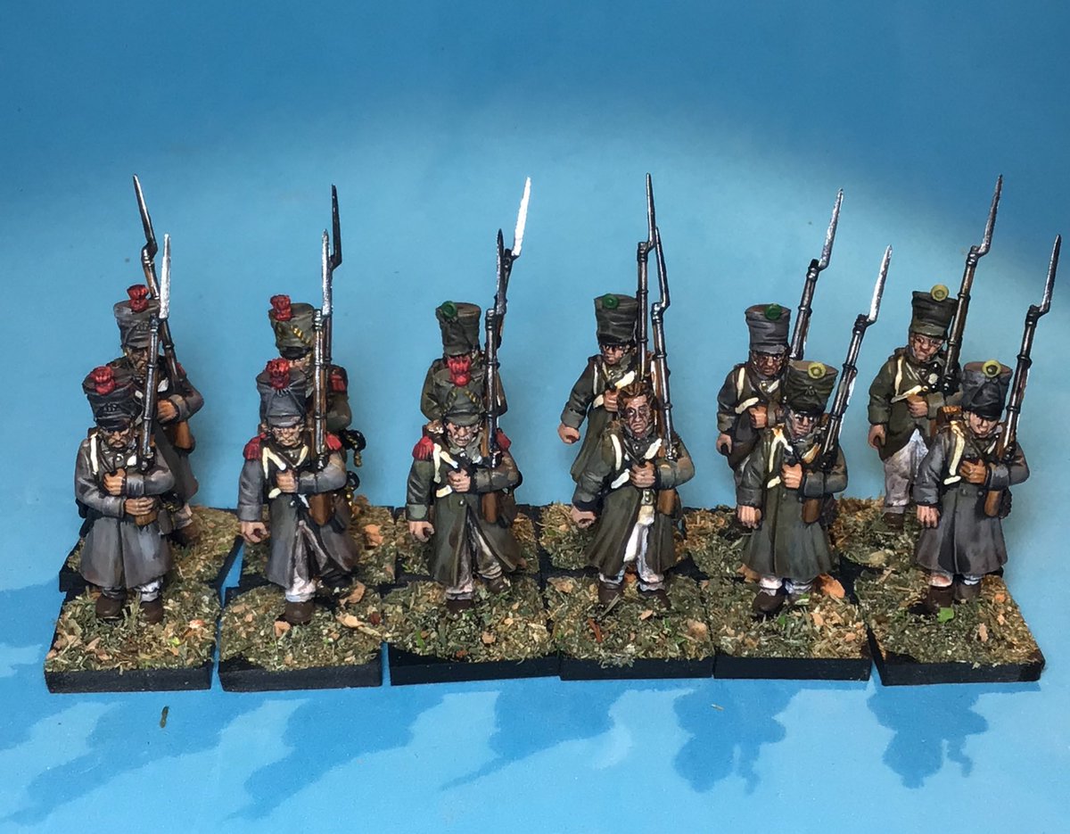 minipaintedlife's tweet photo. #French 🇫🇷 #LineInfantry is done (first 12)
#waterloo is in progress
#oaikiwaterloo https://t.co/F1WELpFozA