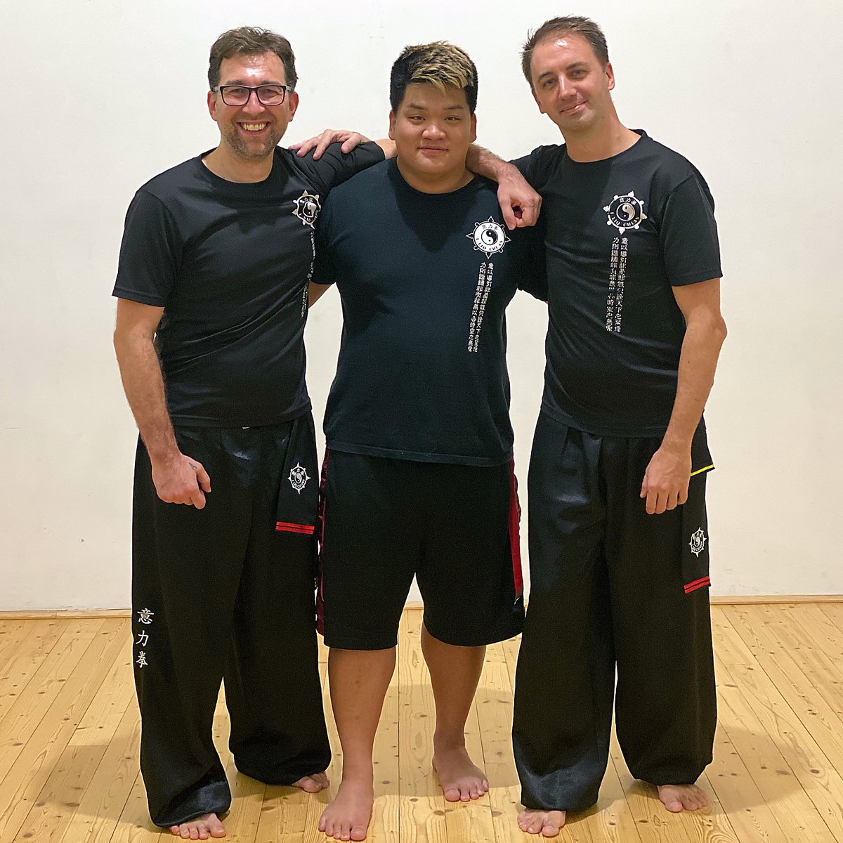 iliqchuan_at's tweet photo. Dieses Wochenende 25./26.1.2020 findet das Intensiv Training mit Hsin Chin in Wien statt. Es gibt noch wenige
freie Plätze. Melde dich jetzt an. https://t.co/bKQm4xepoZ #zhongxindao #iliqchuan #zxd #ilc #samchinway #trainingwien #wien #workshop #training #originalilc #KungFu https://t.co/bzDQaRzsxN