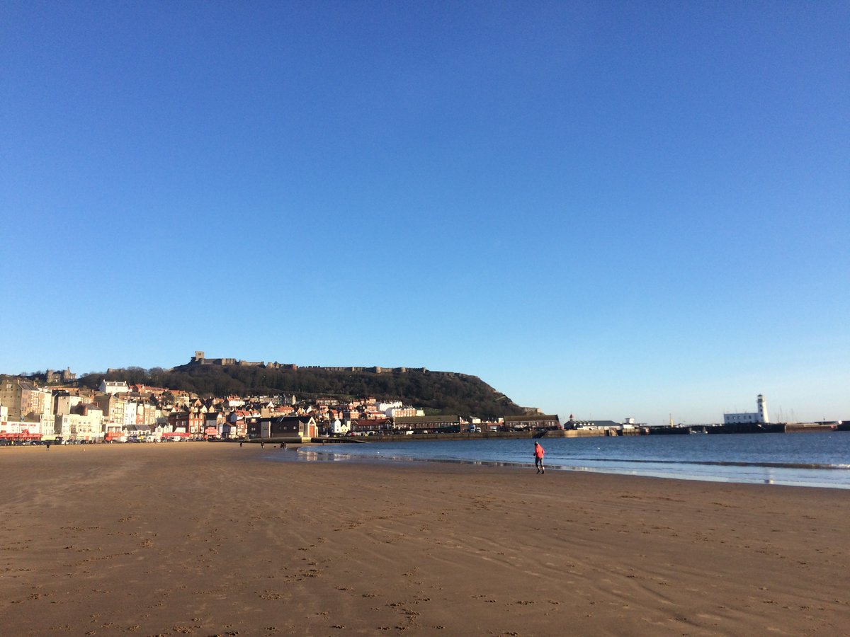 Hello from Scarborough 😍 <a href="/FYoungWriter/">Faith Young Writer</a> <a href="/Mr_Yorkshire/">Keith Madeley MBE</a> <a href="/eagleiukcom/">Duncan Lewis</a> <a href="/YDimages/">Y & D Images</a> @fourtigersmedia Have a great day!