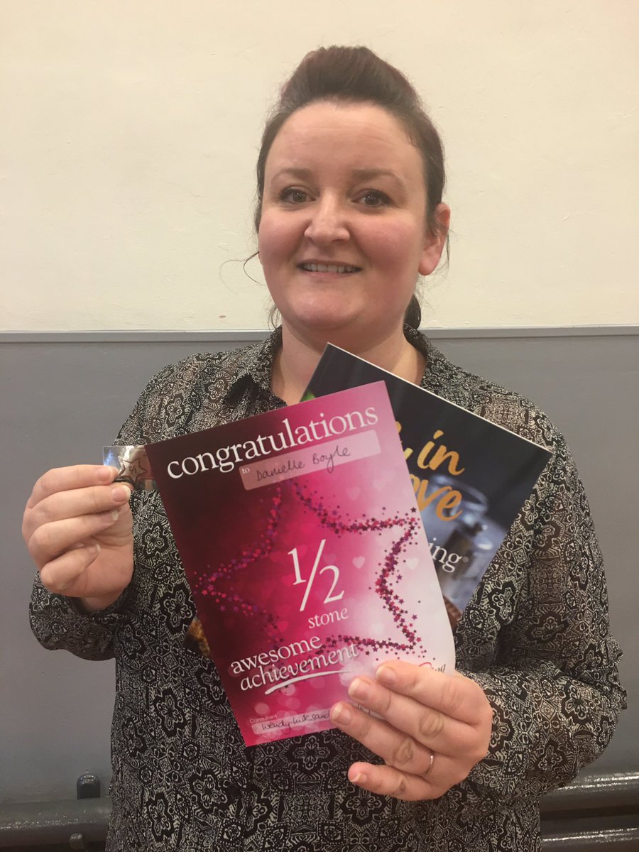 SlimwithWendy's tweet photo. Another of my lovely members smashing it at #kirksandall #doncaster Weds 5pm &amp; 7pm, Thurs 9am (scales from 8am) @slimmingworld group. Danielle is a magnificent 8lbs lighter in just one week - killed it!
💪💪💪 Well done - so proud of you! #edenthorpe #barnbydun #doncasterisgreat https://t.co/JAmP25ZJ37